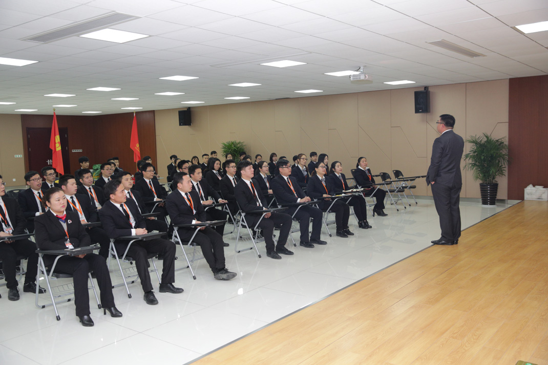 八年磨砺，剑指17——科恩电器2017年誓师大会隆重举行